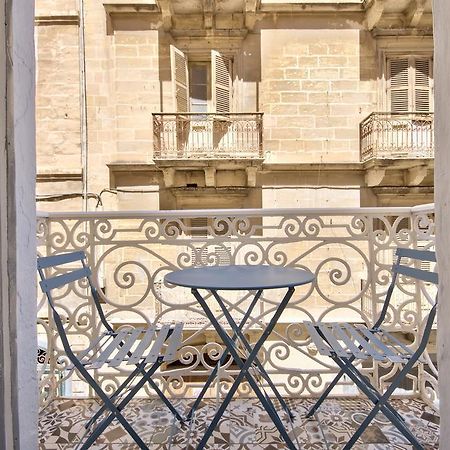 Central Valletta Two Bedroom Apartment Экстерьер фото